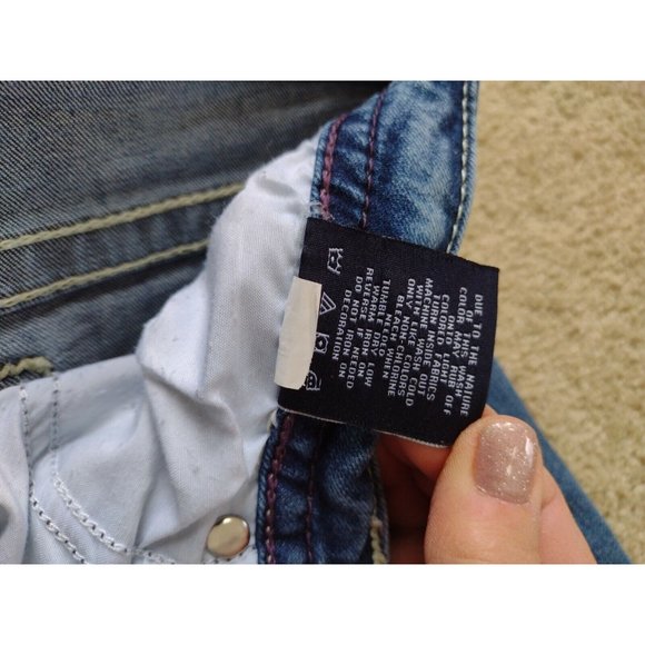 Vigoss Heritage Fit Embroidered Pocket Women's Blue Denim Shorts Size 4 Rise 9" - Picture 6 of 8